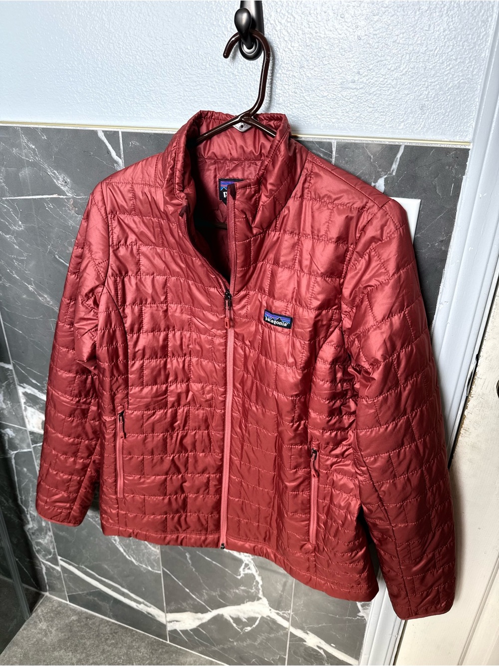 Patagonia nano puff jacket